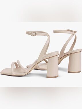 Minimalist Square Open Toe Strappy Ankle 3”Block Heel Sandals in Nude Size 6 NWT